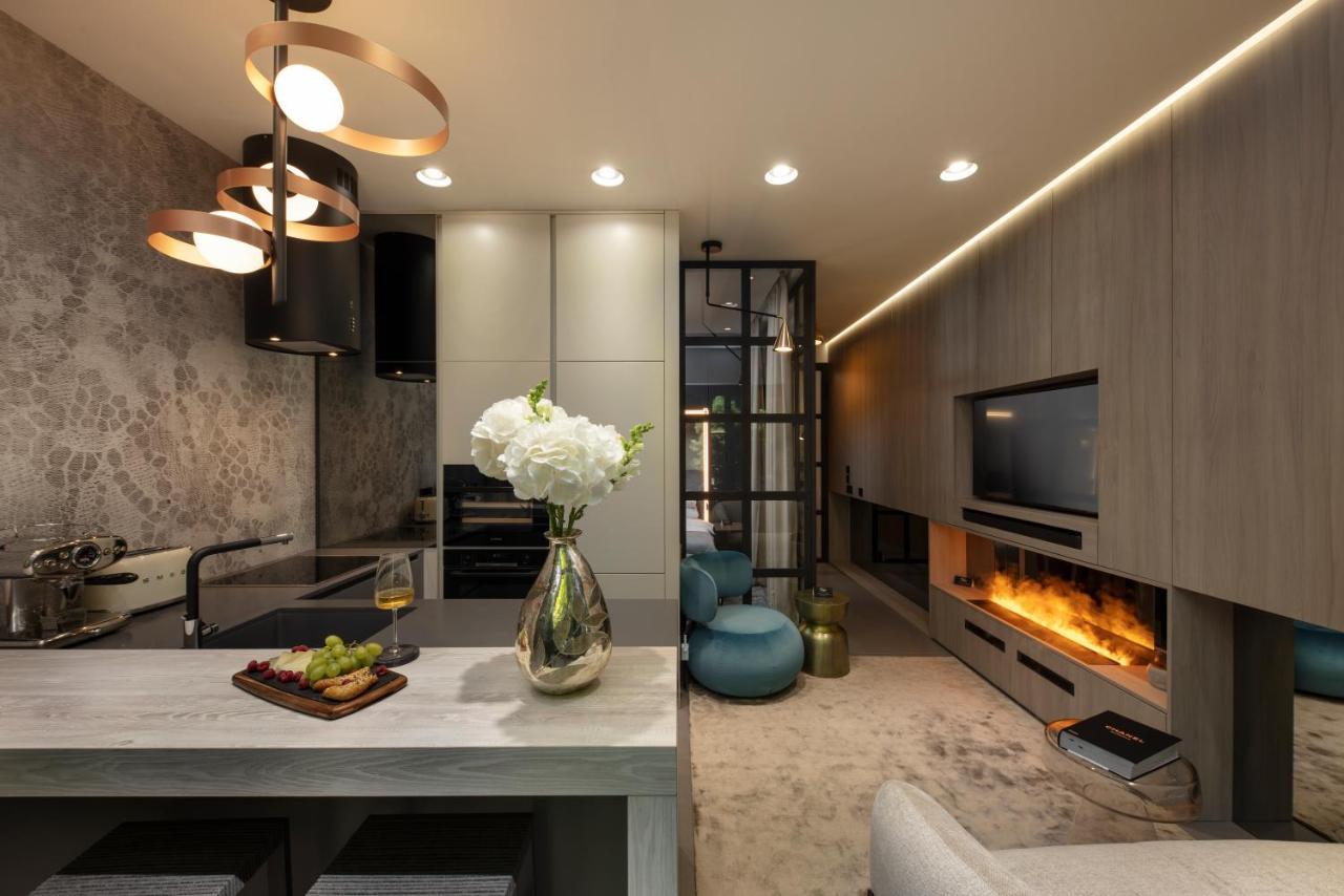 Frida'S Majestic Living Apartment Zagreb Bagian luar foto
