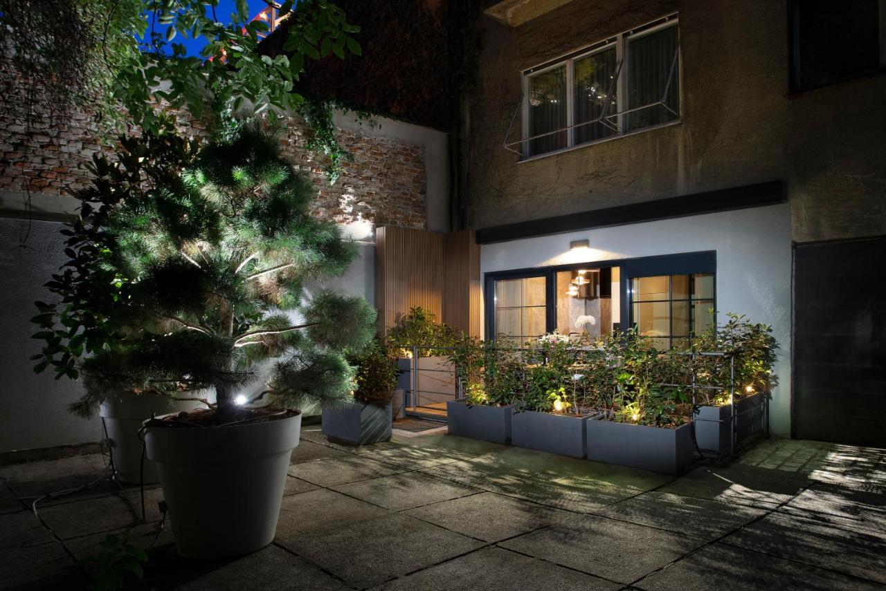 Frida'S Majestic Living Apartment Zagreb Bagian luar foto