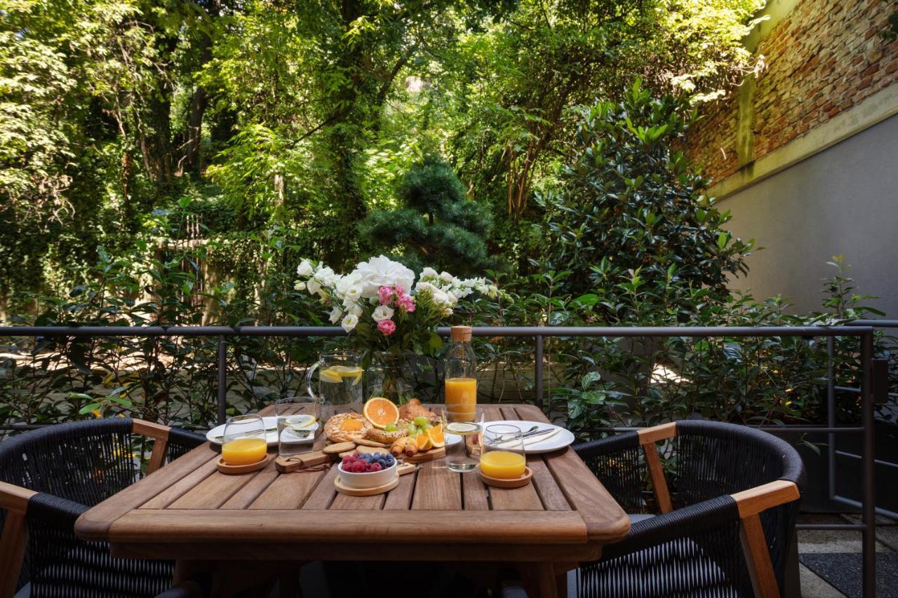 Frida'S Majestic Living Apartment Zagreb Bagian luar foto